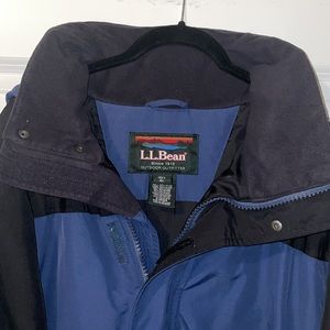 EUC L.L. Bean Mountain Parka Coat Thinsulate Lining Mens Large Heavy Warm Winter